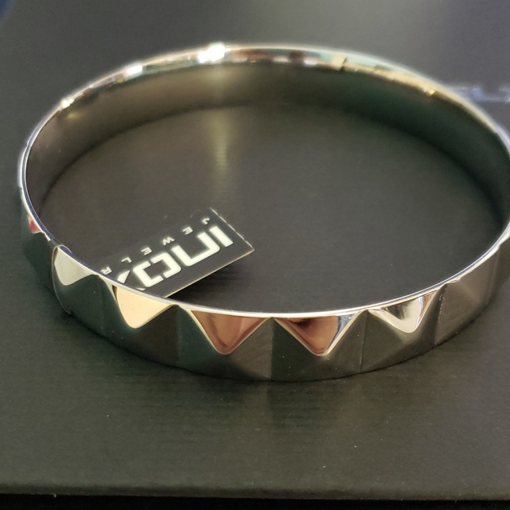 Stainless Steel Bangle - Picture 3 of 4